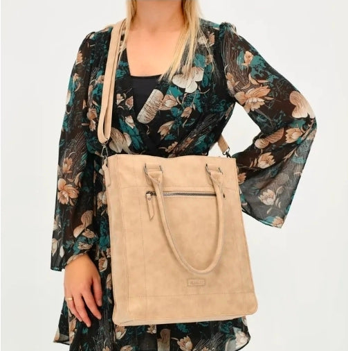 Beagles Cabrera Shopper