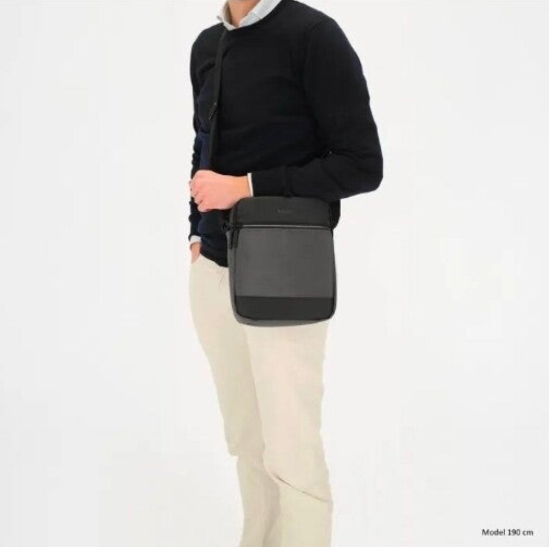 Beagles Leon Crossbodytas