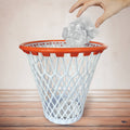 Mad Monkey - Prullenbak in de vorm van een basketbalring